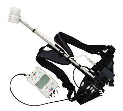 Cesium walking magnetometer-gradiometer QuantumMag